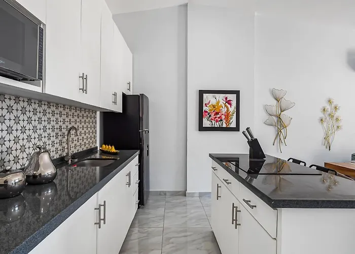 Apartahotel Morgan Residences 607a Cabo San Lucas